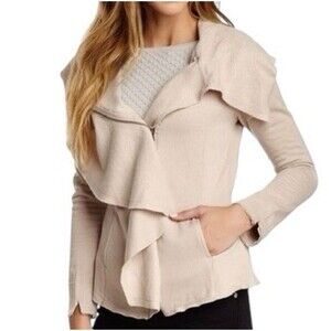 BLANC NOIR Women’s LARGE Jacket Ruffled Zip Front Soft Fleece Stretch Beige Tan